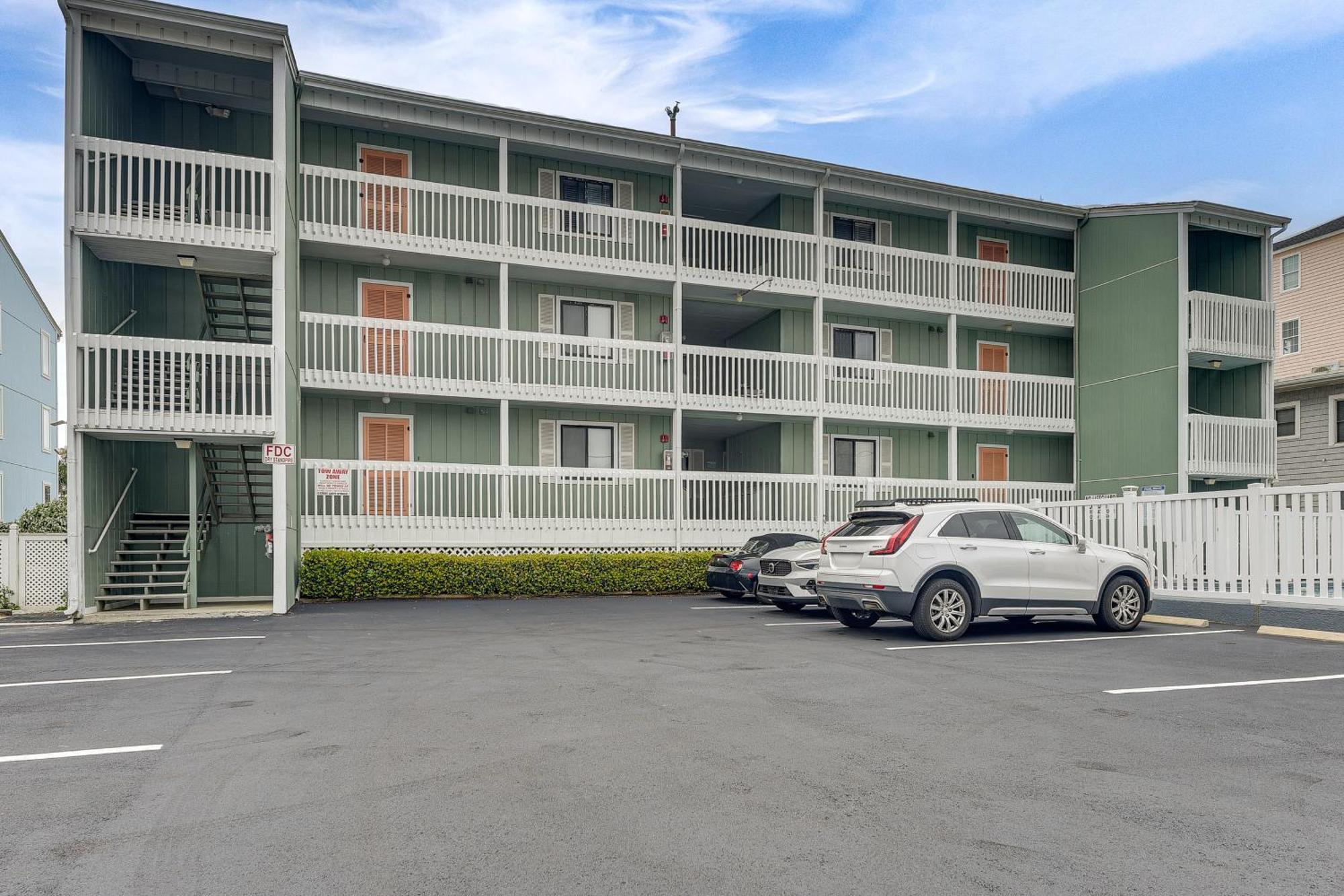 Sunny Seaside Condo With View - Walk To Beach Myrtle Beach Exterior foto